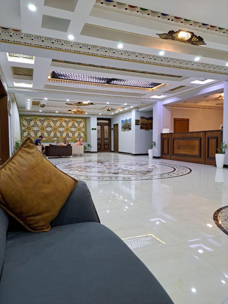 Caravan Plaza Inn Boutique Buchara Exterior foto